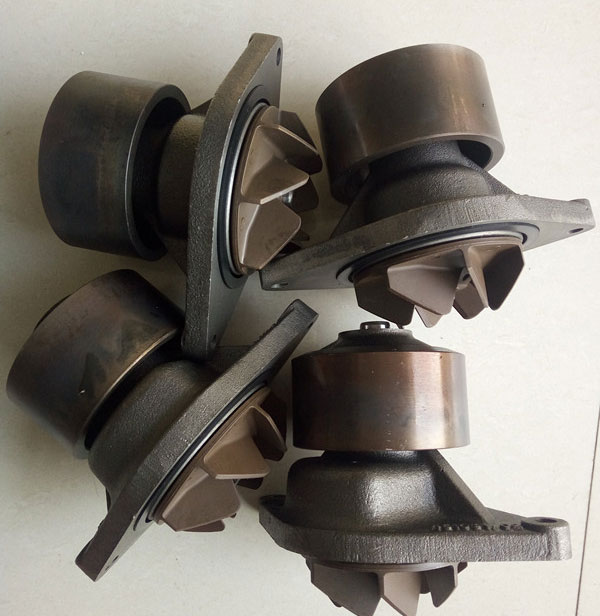 小松挖掘機配件