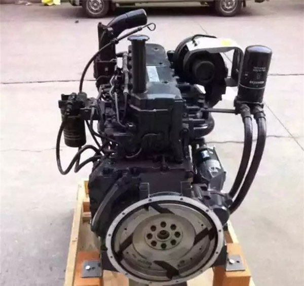 挖掘機配件發動機